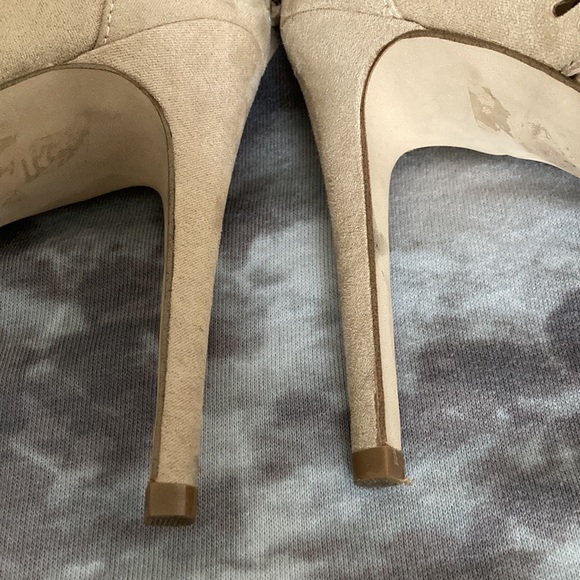 ALDO suede open toe booties - Picture 4 of 6